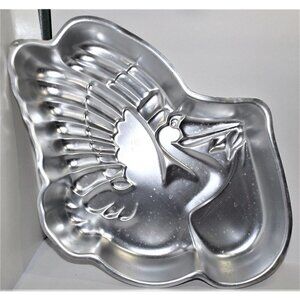 Wilton "Good News" Stork "Special Delivery" new baby cake pan